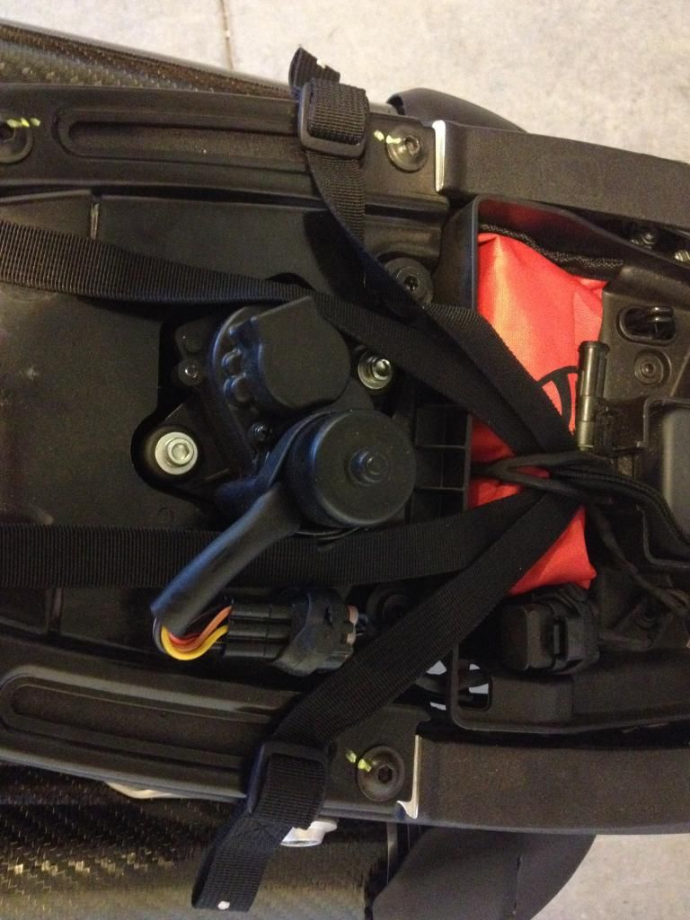 Kriega US30 Drypack Install and Review Ducati Monster Motorcycle Forum